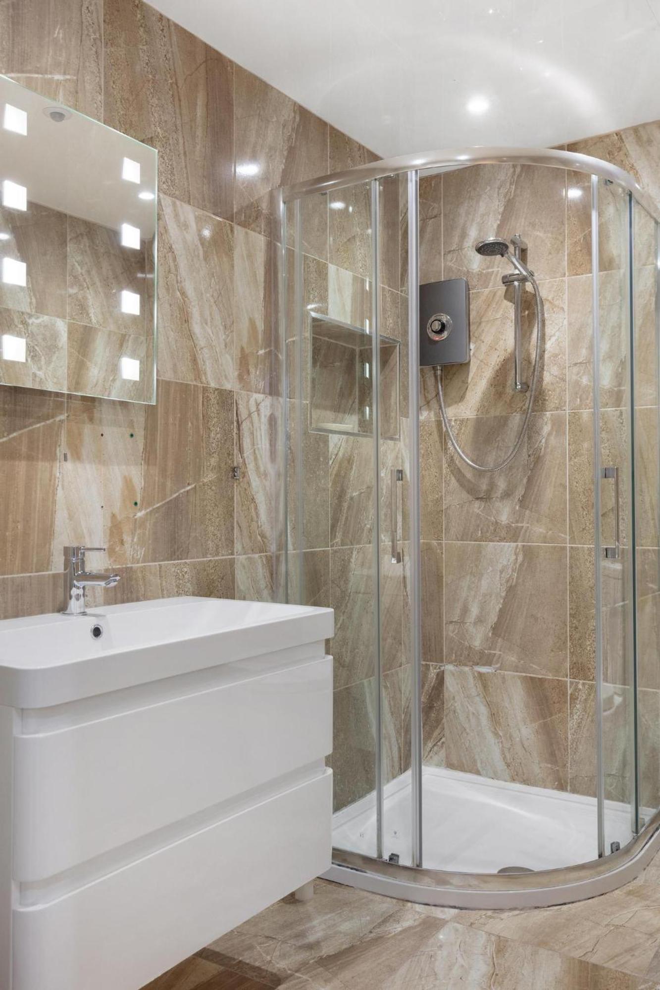 Modern City Centre Flat Оксфорд Екстериор снимка