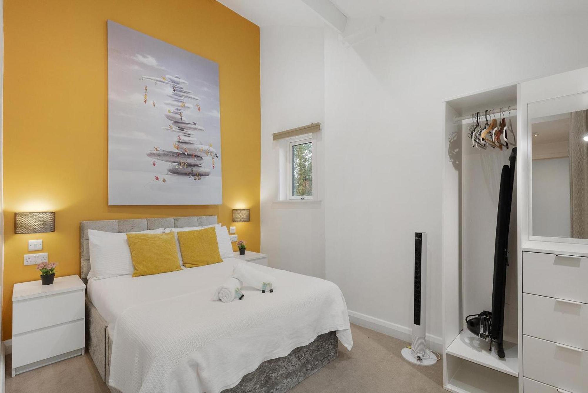 Modern City Centre Flat Оксфорд Екстериор снимка
