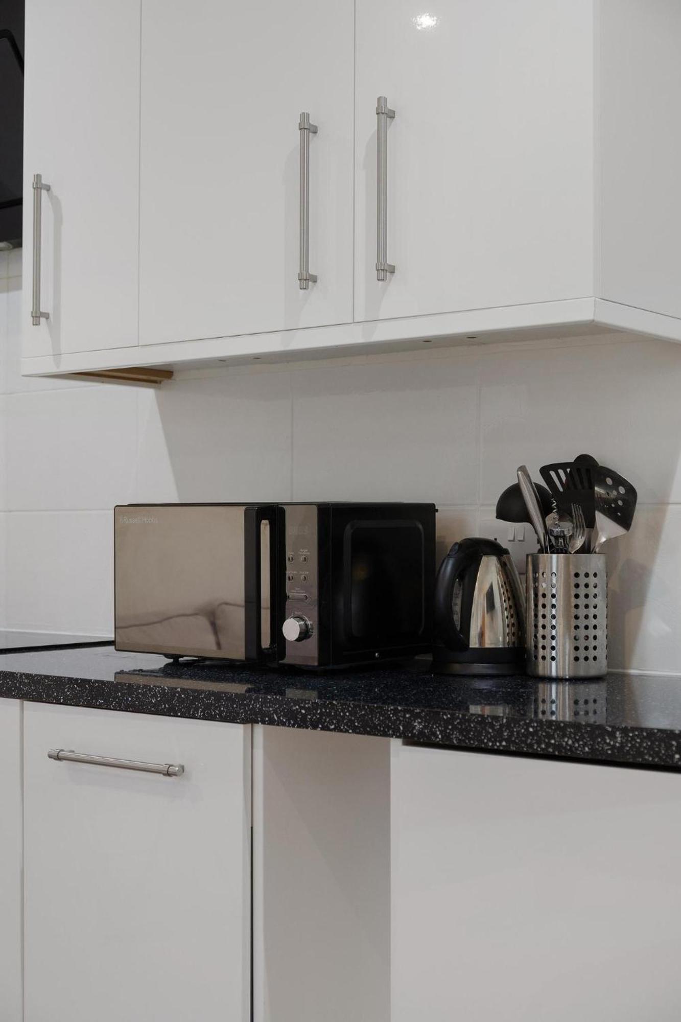 Modern City Centre Flat Оксфорд Екстериор снимка